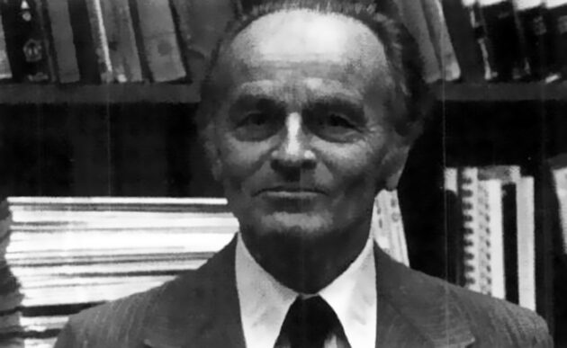Dr. Rudolf Hermann in den achtziger Jahren in seiner Wohnung in Huntsville, Alabama. Bild: Dr. Rudolf Hermann